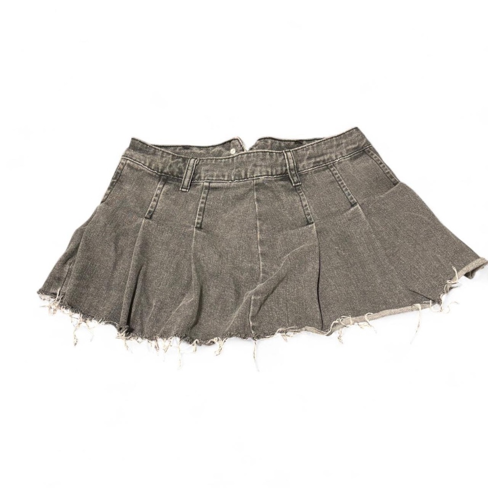 distressed grey pleated denim mini skirt